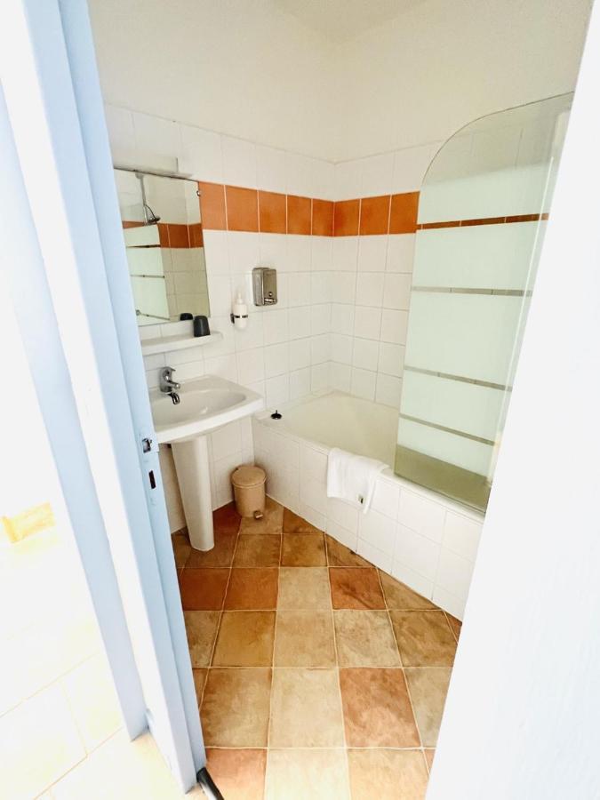 Hotel Rose Des Vents Baix 外观 照片